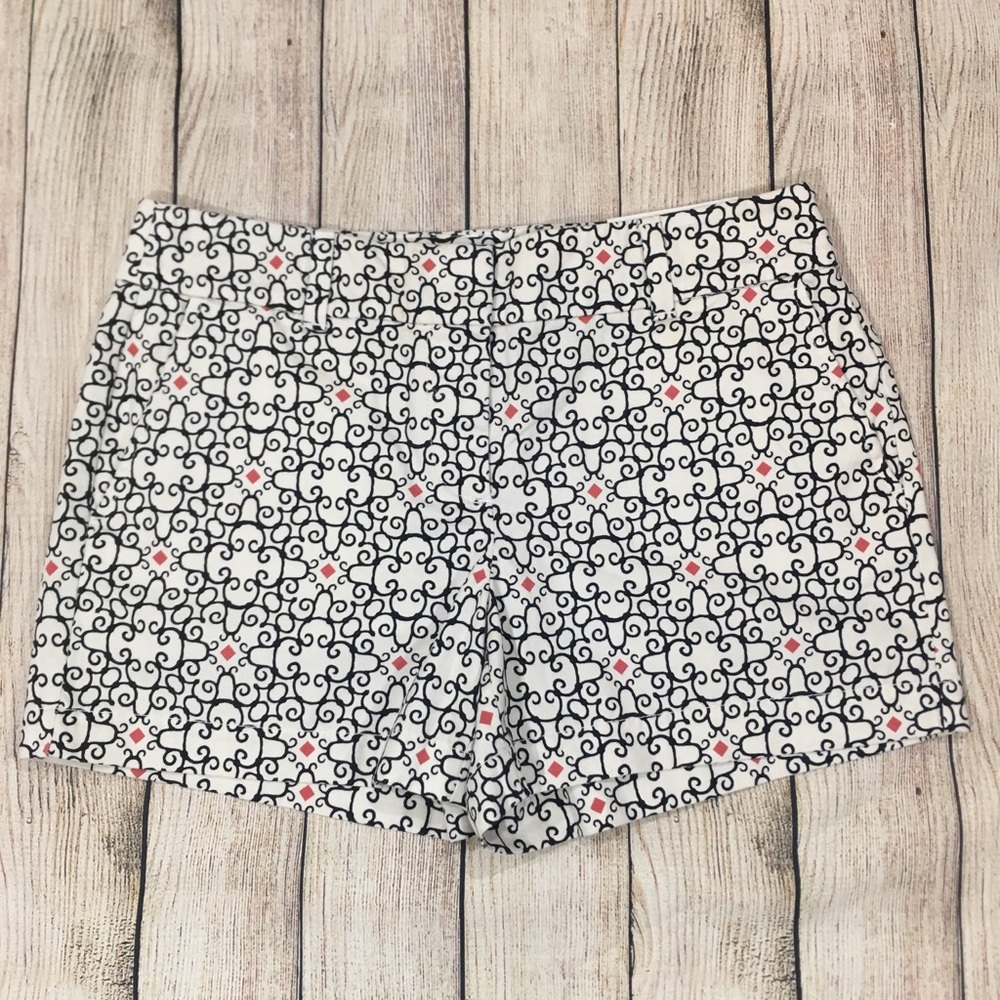 🆕Loft 4” Print Short Shorts Size 4